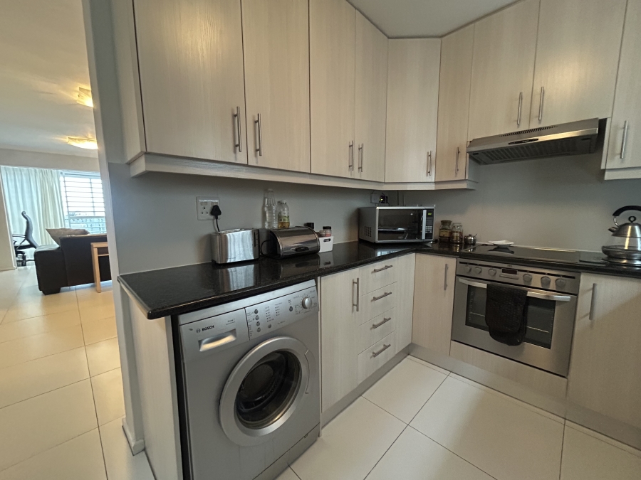 To Let 2 Bedroom Property for Rent in Big Bay Western Cape